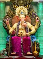 The Heartbeat of Devotion: Finding “Sukoon Ke Pal” at Lalbaugcha Raja