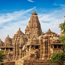 A Symphony in Stone: Finding “Sukoon Ke Pal” in Khajuraho