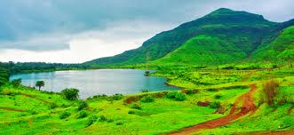 The Meditation of the Mountains: Finding “Sukoon Ke Pal” in Igatpuri